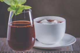 Keuntungan politis, yaitu pelayanan sosial yang baik kepada masyarakat sekaligus sebagai keamanan hutan negara dan penyerobotan lahan. Manfaat Secangkir Hot Chocolate Saat Sahur