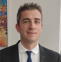 60+ "Robert Male" profiles