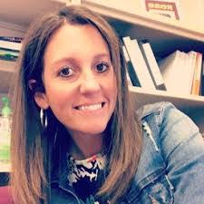 Amanda Vowell's Instagram, Twitter & Facebook