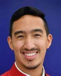 Ian Aragon's Instagram, Twitter & Facebook