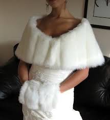 Cok Guzel Beyaz Etol Kurk Tasarimi Accessori Da Sposa Matrimonio A Natale Pelliccia