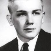 Samuel Caston's Instagram, Twitter & Facebook