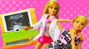 hamile barbie doktor kontrolunde barbie ailesi ile doktor oyunu seckin bolumler youtube