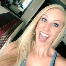 Deanna Mccabe's Instagram, Twitter & Facebook