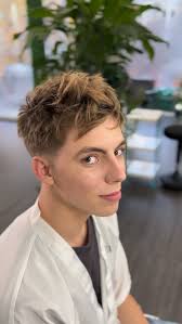 Low fade haircut. #salondanielyorkville #yorkvillehairstylist  #torontohairstylist #toronto #bnmodels #barber #barbersyorkville  #hairstylist #manshaircut