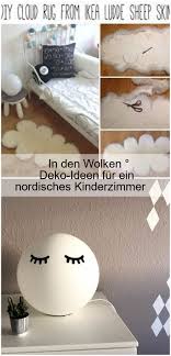 In Den Wolken Deko Ideen Fur Ein Nordisches Kinderzimmer Kinderzimmer Kinder Zimmer Kinderzimmer Ideen Fur Madchen