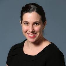 Shari Gold's Instagram, Twitter & Facebook