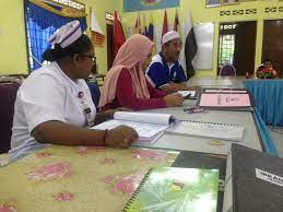 Mohd yazid manan pejabat kesihatan tampin, negeri sembilan pp 2003 214 183. Kampung Gemencheh Lama Lawatan Pemantauan Kospen Peringkat Daerah Tampin