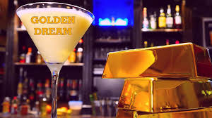 Golden Dream Cocktail Video Video In 2020 Cocktail Videos Cocktails Vanilla Liqueur