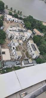 By saharareporters, new york oct 21, 2020 angry nigerians have besieged the residence of a former lagos state governor, bola tinubu, with. Aerial View Of Tinubu S New Mansion In Ikoyi Sahara Reporters Photo Politics Nigeria