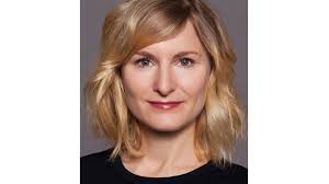 Claudia Till's Instagram, Twitter & Facebook