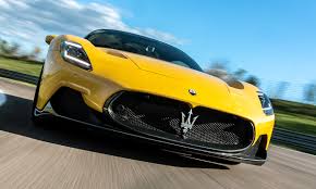 Maserati rolled out its first supercar in 15 years. Neuer Maserati Mc20 2021 Erste Testfahrt Autozeitung De