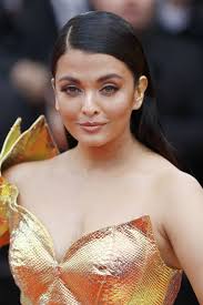 Check out all the bollywood action including latest bollywood news, bollywood celebrity gossip, latest trailers, trending videos, fresh images, hindi songs and. Aishwarya Rai Photos Photos A Hidden Life Une Vie Cachee Red Carpet The 72nd Annual Cannes Film Festival Aishwarya Rai Photo Aishwarya Rai Cannes Bollywood Actress