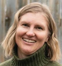 Carol Pascoe's Instagram, Twitter & Facebook