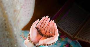 The term namaz is the same term that zoroastrians use for their prayers. Kadinlar Pantolon Ile Namaz Kilabilirler Mi Kadinlar Pantolonla Namaz Kilabilir Mi Son Dakika Haberler