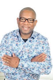 A step by step guide to commercial pig farming from an africa perspective: Adeyemi Adesina About Lawrence