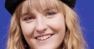 Bridal & wedding, celebrity news, fashion, general Le Iene Victoria Dei Maneskin E La Confessione Sconvolgente Una Donna E Quel Collega Molto Famoso Sotto Alle Lenzuola Libero Quotidiano