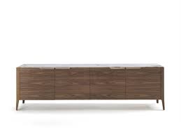 Bonjour, des ouvriers m'ont installé des blocs de prises électriques de 3 et 4 dans toute ma maison. Porada Atlante 4 Sideboard By C Ballabio Chaplins