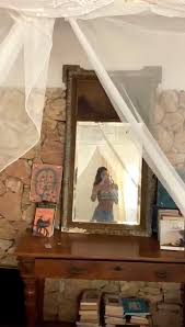 Furto in casa di belen rodriguez. Belen Mostra Le Foto Di Una Villa A Ibiza La Showgirl E Il Ballerino Hanno Comprato Casa Sull Isola Gossip It