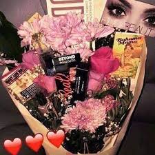 Kotak perhiasan vintage flora untuk vip. Hadiah Terkini Dan Meletop Kepada Wanita Kesayangan Cahaya Hayati