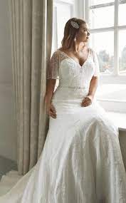 Plus Sized Wedding Dresses Full Figured Fun Plussizedweddingdresses Designer Wedding Dresses Wedding Dresses Videos Long Wedding Dresses
