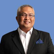 Carl Raymond R. Cruz