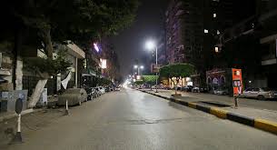 .وأثناء احتلال البريطاني لمصر، حول رحلة صعود شخص يتوفى والده منذ صغره، ويتحمل مسئولية أشقائه، وهو من محافظات صعيد مصر، ويضطر لترك بلده والتنقل إلى القاهرة. Ø´Ø§Ù‡Ø¯ Ù…Ø§ ÙŠÙØ¹Ù„Ù‡ Ø§Ù„Ø¬ÙŠØ´ Ø§Ù„Ù…ØµØ±ÙŠ Ø£Ø«Ù†Ø§Ø¡ ÙØªØ±Ø© Ø­Ø¸Ø± Ø§Ù„ØªØ¬ÙˆØ§Ù„ ÙÙŠØ¯ÙŠÙˆ Sputnik Arabic