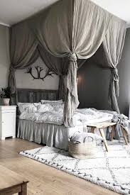 30 Best Canopy Bed Examples To Introduce Into Your Bedroom Elegant Bedroom Decor Elegant Bedroom Home Decor Bedroom