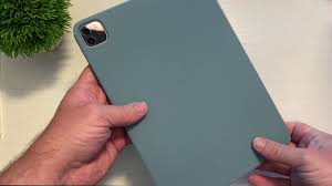 Don T Buy Official Apple Smart Folio For Ipad Pro Case Review Youtube
