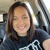 Hope In The Darkness: Finding God's Light by Misty Fields