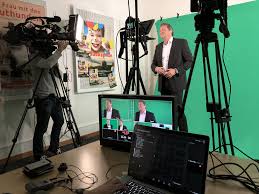 ••• streams to most live streaming video platforms. Professionelles Live Streaming Fur Social Media Aloco Bern