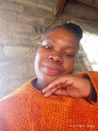 VACANCIES: We are seeking young, vibrant and energetic Sales Team to the  #MAXHOSA dynamic team in our New York Pop-up store. This is a 6 months  part-time contract. Available positions: 1x Store