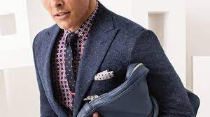How to match colours and patterns, pocket square rules and fold choices, along with 30 different looks and styles. How To Fold Your Pocket Square Gq