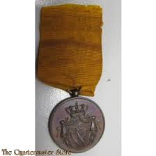 De navy &marine corps achievement medal (nam) is een onderscheiding die door het amerikaanse ministerie van marine wordt uitge. 30mm Trouwe Dienst