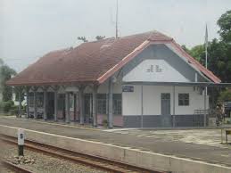 Yuk, kita lihat jadwal tiket kereta api supaya enggak kehabisan tiket mudik! Stasiun Prupuk Wikipedia Bahasa Indonesia Ensiklopedia Bebas