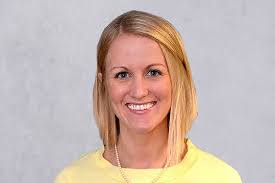 Tammy Earhart's Instagram, Twitter & Facebook