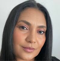 Bernadine Le Roux‏