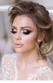 A Beautiful Bride Makeup And Hair Beautiful Bride Hair Makeup Weddingmakeupsmokey In 2020 Brunette Makeup Dramatic Wedding Makeup Natural Wedding Makeup