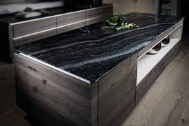 Wer kann eine arbeitsplatte zuschneiden und einbauen? Arbeitsplatten Vergleich Was Ist Besser Dekton Granit Oder Silestone Kuchenfinder