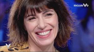 Giorgia ricorda alex baroni a 17 anni dalla sua scomparsa. I Capitoli Di Vita Di Giorgia Verissimo Video Mediaset Infinity