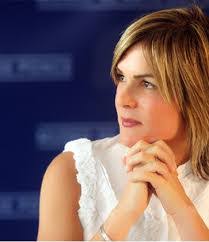 Edna Colon's Instagram, Twitter & Facebook