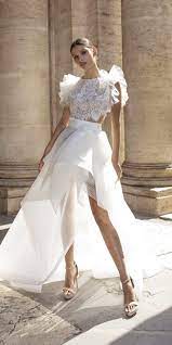 Trend Of The Year 15 High Low Wedding Dresses In 2021 Wedding Dresses High Low Dresses Summer Wedding Dress