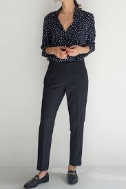 As A Basic Guideline Dressing Wise Casual Can Generally Suggest Dressing Conveniently However Not Too Casual As What Y Fashion Work Attire How To Wear Loafers