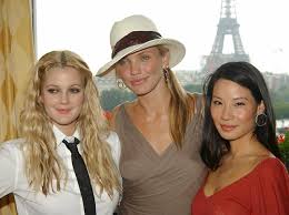 Diaz has an elder sister, chimene. Cameron Diaz Baby Gluck Mit 47 Sie Ist Erstmals Mutter Express De
