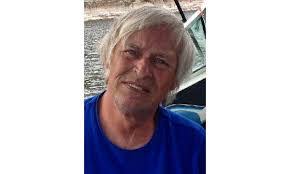 Robert Griffis's Instagram, Twitter & Facebook