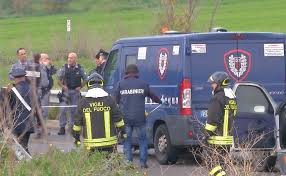 Assalto a furgone portavalori nel napoletano. Assalti Ai Portavalori Blitz Nell Isola Arrestati In 27 Legami Col Clan Di Lauro Sardiniapost It