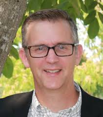 Darren Williamson's Instagram, Twitter & Facebook