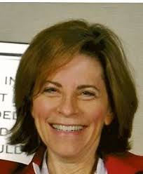 Lori Samuels's Instagram, Twitter & Facebook