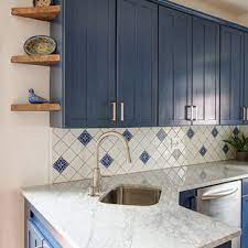 Mediterranean kitchen design ideas, inspiration & pictures. 75 Beautiful Small Mediterranean Kitchen Pictures Ideas July 2021 Houzz