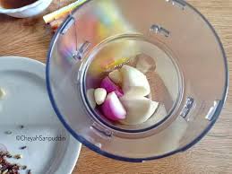 Cara menghilangkan tahi lalat dapat dilakukan secara medis maupun cara alami. Inilah Cara Mudah Hilangkan Tahi Lalat Pada Pakaian